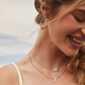 Kendra Scott Yellow Rose Yellowstone Dutton vintage gold necklace